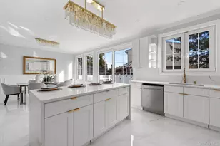 1035 Glen Dr, Franklin Square, NY 11010 - Photo 13