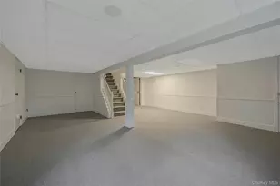 43 Edcris Ln, Huntington, NY 11743 - Photo 41