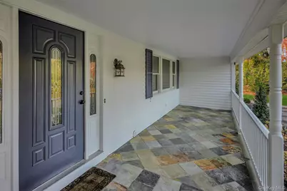 43 Edcris Lane, Huntington, NY 11743 - Photo 3