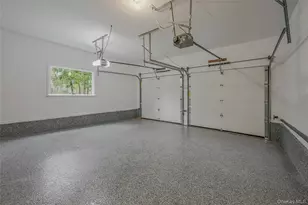 43 Edcris Ln, Huntington, NY 11743 - Photo 43