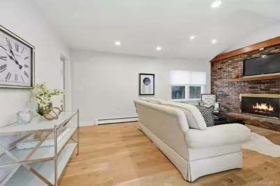 43 Edcris Lane, Huntington, NY 11743 - Photo 23