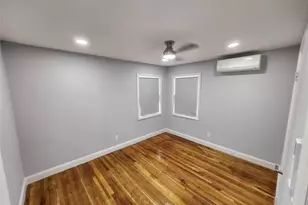 132A Hawthorne Ave, Floral Park, NY 11001 - Photo 7