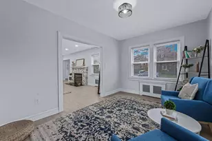 62 Essex Rd, Great Neck, NY 11023 - Photo 7