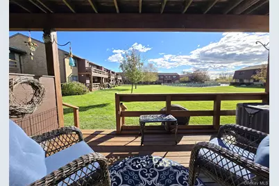 324 Mariners Way, Copiague, NY 11726 - Photo 15