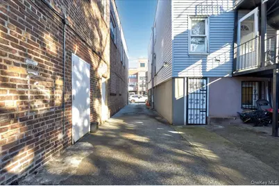 49-04 69th Street, Woodside, NY 11377 - Photo 31