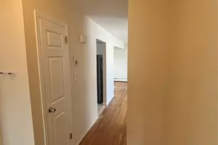 148 N 22nd St, Wheatley Heights, NY 11798 - Photo 9