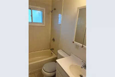 148 N 22nd Street #2 nd floor, Wheatley Heights, NY 11798 - Photo 15