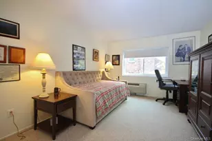 30 Greenridge Ave, White Plains, NY 10605 - Photo 27