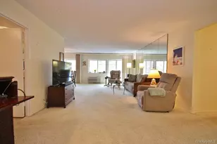 30 Greenridge Ave, White Plains, NY 10605 - Photo 11