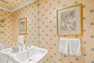 17-09 215th St, Bayside, NY 11360 - Photo 13