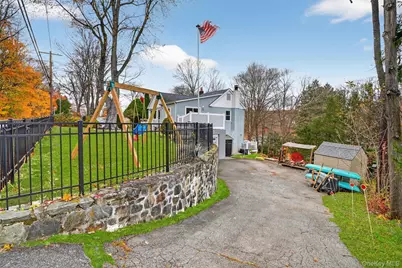 30 Trolley Road, Cortlandt Manor, NY 10567 - Photo 9