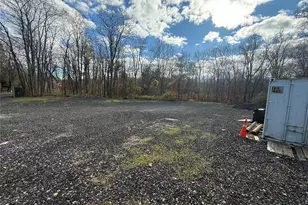 16 Ernest Ln, Mahopac, NY 10541 - Photo 5