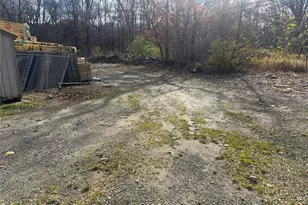 16 Ernest Ln, Mahopac, NY 10541 - Photo 11