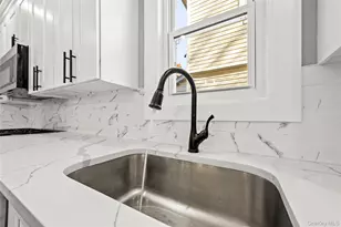 194-23 114th Rd, Saint Albans, NY 11412 - Photo 33