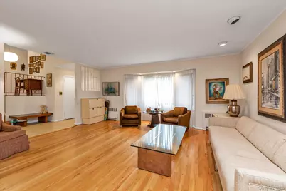 104 Olive Lane, New Hyde Park, NY 11040 - Photo 5