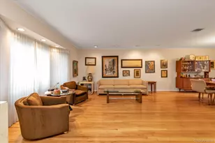 104 Olive Ln, New Hyde Park, NY 11040 - Photo 3