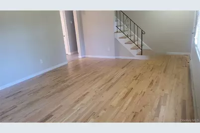 80-82 Laurel Blvd, Ronkonkoma, NY 11779 - Photo 3