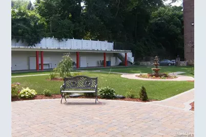 650 Warburton Avenue #7C, Yonkers, NY 10701 - Photo 3