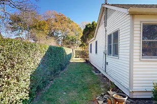 37 Bernstein Blvd, Center Moriches, NY 11934 - Photo 29