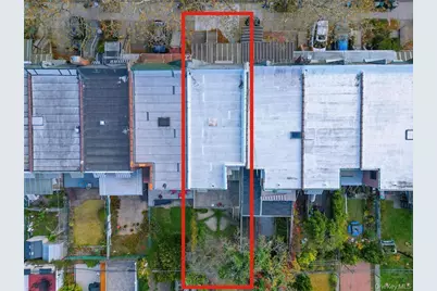 2250 E 29th Street, Brooklyn, NY 11229 - Photo 27