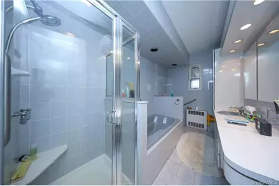 2250 E 29th Street, Brooklyn, NY 11229 - Photo 19