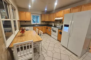 11 Edgewood Ave, Farmingville, NY 11738 - Photo 5