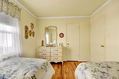 32-32 Plunkett Avenue, Far Rockaway, NY 11691 - Photo 27