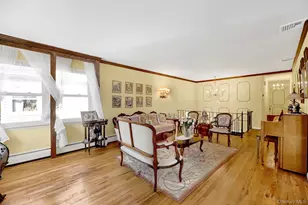 32-32 Plunkett Ave, Far Rockaway, NY 11691 - Photo 11