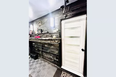 58 Rialto Way, Patchogue, NY 11772 - Photo 15