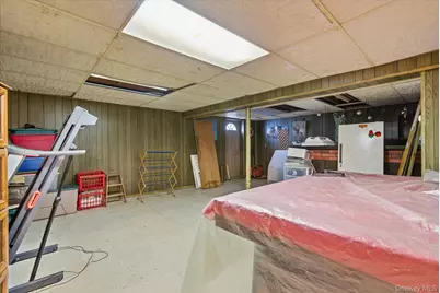 519 Chester Street, Uniondale, NY 11553 - Photo 15