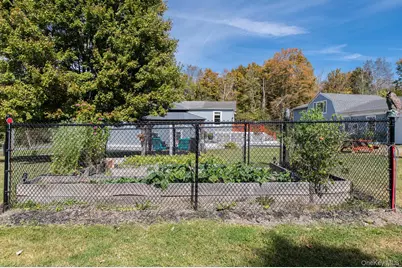 352-354 Ruskey Lane, Hyde Park, NY 12538 - Photo 41