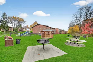 14 Charles Ln, Pomona, NY 10970 - Photo 39