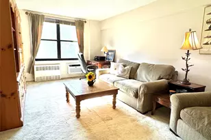 139-15 83 Ave, Briarwood, NY 11435 - Photo 25