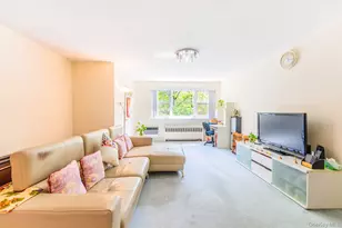 69-28 Kissena Blvd, Kew Gardens, NY 11367 - Photo 3