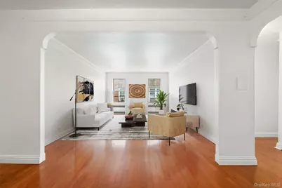 111-39 76th Road #E7, Forest Hills, NY 11375 - Photo 1