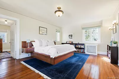 8 Club Way, Hartsdale, NY 10530 - Photo 23