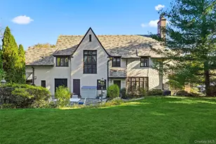 8 Club Way, Hartsdale, NY 10530 - Photo 31