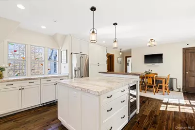 8 Club Way, Hartsdale, NY 10530 - Photo 17