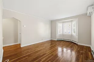 959 N 5th St, New Hyde Park, NY 11040 - Photo 3