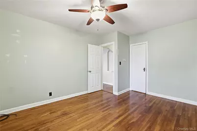 959 N 5th Street, New Hyde Park, NY 11040 - Photo 11