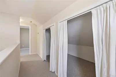 959 N 5th Street, New Hyde Park, NY 11040 - Photo 19