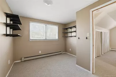 959 N 5th Street, New Hyde Park, NY 11040 - Photo 17