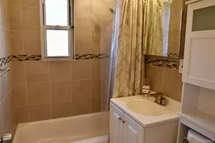 198-44 Pompeii Ave, Hollis, NY 11423 - Photo 15