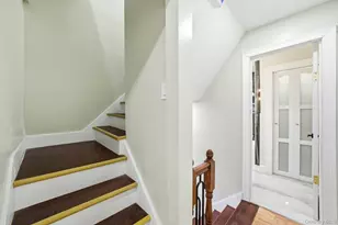 104-11 205th St, Saint Albans, NY 11412 - Photo 21