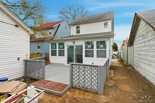 104-11 205th St, Saint Albans, NY 11412 - Photo 45