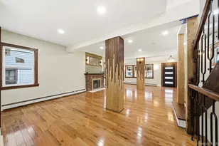 104-11 205th St, Saint Albans, NY 11412 - Photo 7