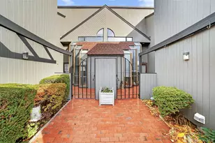 428 Pine Grove Ln, Hartsdale, NY 10530 - Photo 3