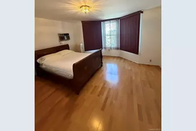 1028 81st Street, Brooklyn, NY 11228 - Photo 17