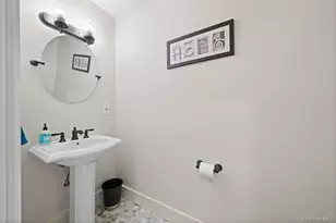 535 County Rte 22, Middletown, NY 10940 - Photo 17