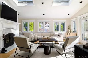 25 Morris St, Port Jefferson Station, NY 11776 - Photo 5